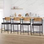 Tabourets de bar à hauteur de comptoir avec accoudoirs, assise et dossier larges rembourrés, structure métallique avec repose-pieds pour îlot de cuisine, marron rustique