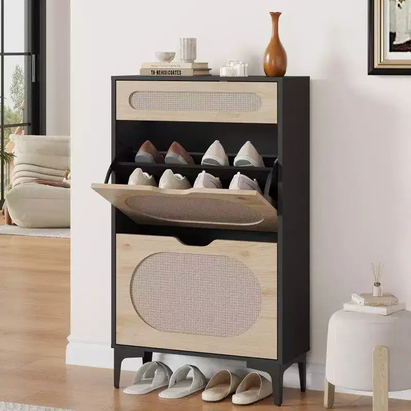 Meuble à chaussures en rotin avec 2 tiroirs basculants et 1 tiroir coulissant, meuble de rangement pour chaussures autoportant.