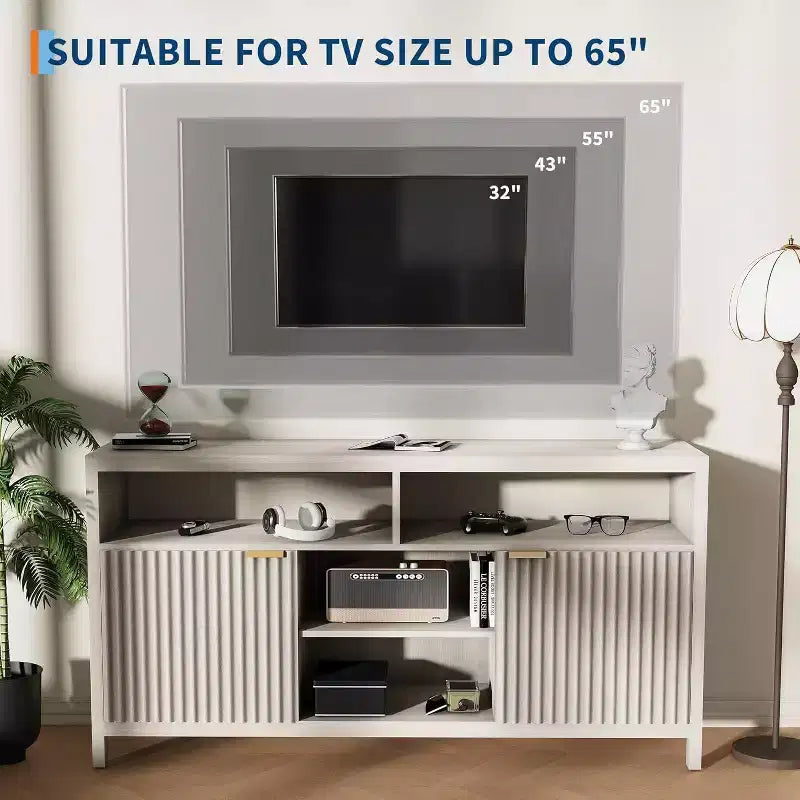Meuble TV cannelé pour téléviseurs 65 pouces, console média de style moderne du milieu du siècle avec étagères réglables, meuble TV fin style ferme