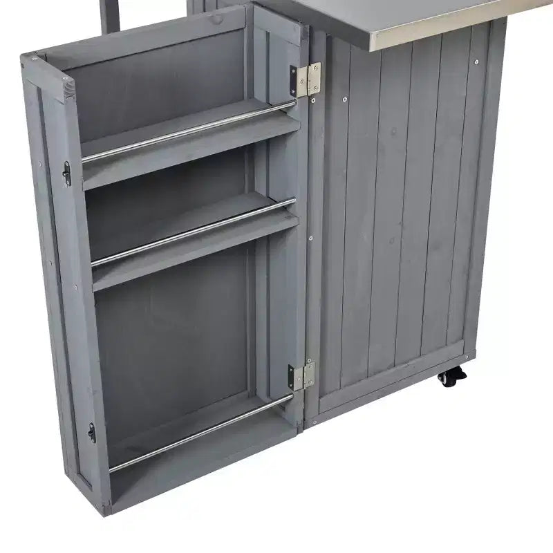 Îlot de cuisine d'extérieur en bois de sapin avec rangement, desserte de cuisine roulante verrouillable avec plateau en acier inoxydable, porte-serviettes et porte-épices pour patio/cuisine