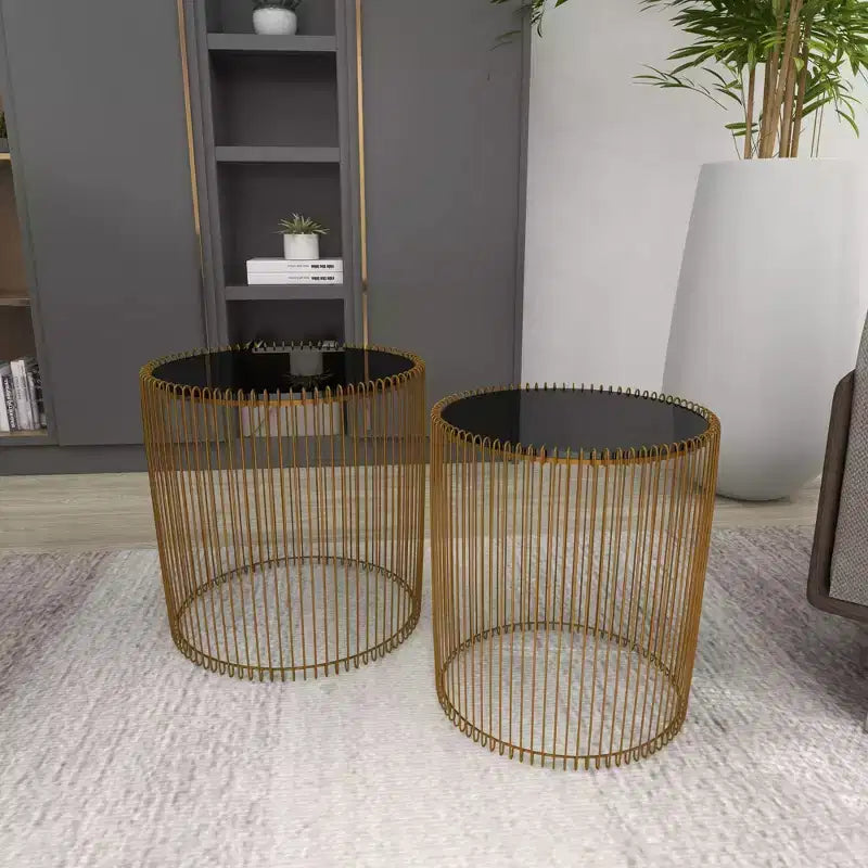 Tables d'appoint rondes en métal et verre doré, aucun assemblage requis, utilisation intérieure, style contemporain