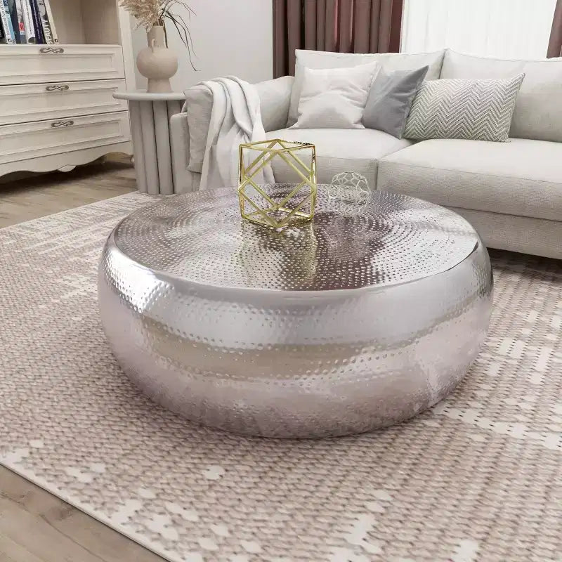 Table basse contemporaine en aluminium argenté