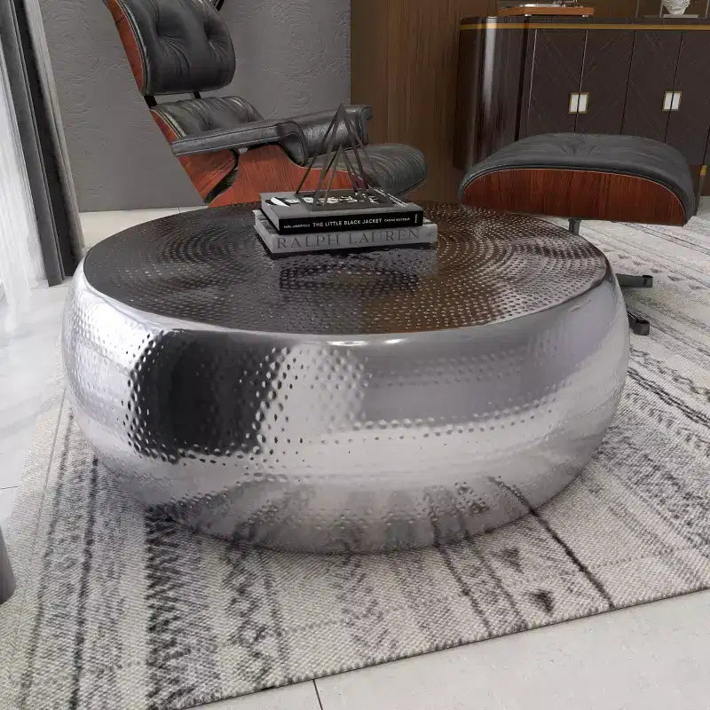 Table basse contemporaine en aluminium argenté