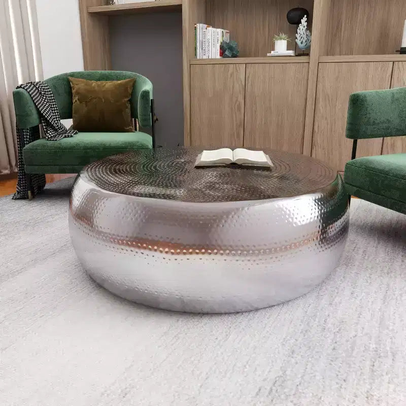 Table basse contemporaine en aluminium argenté