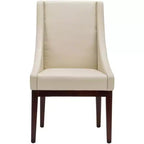 Fauteuil à accoudoirs inclinés