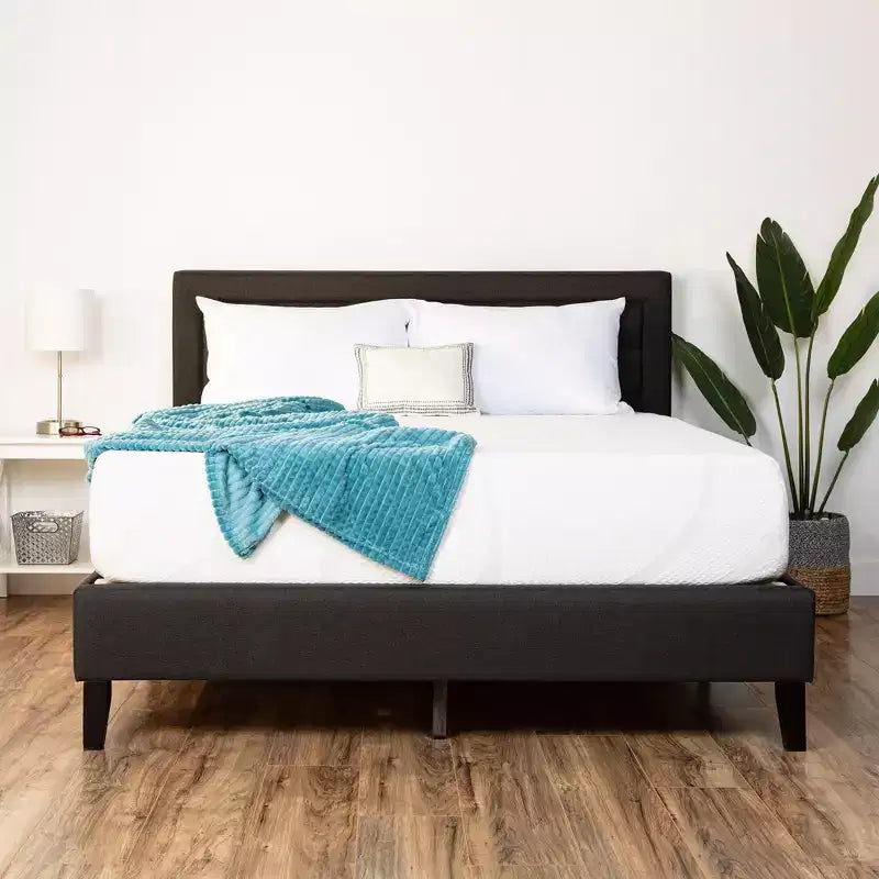 Matelas en mousse à mémoire de forme de 12 po à 2 couches, mi-ferme, au gel de charbon de bois et au thé vert