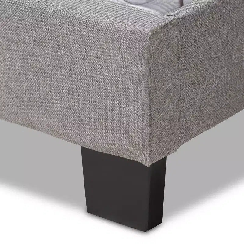 Lit rembourré Cassandra, design moderne et contemporain